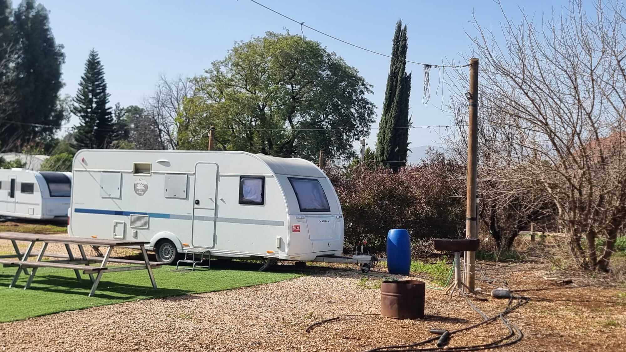קרוואן להשכרה בגליל העליון ליד שאר ישוב